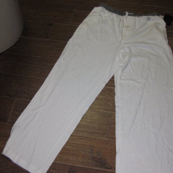 Perry Ellis White and Gray Sweatpants - Picture 4 of 6
